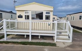 8 Berth Caravan Pg30